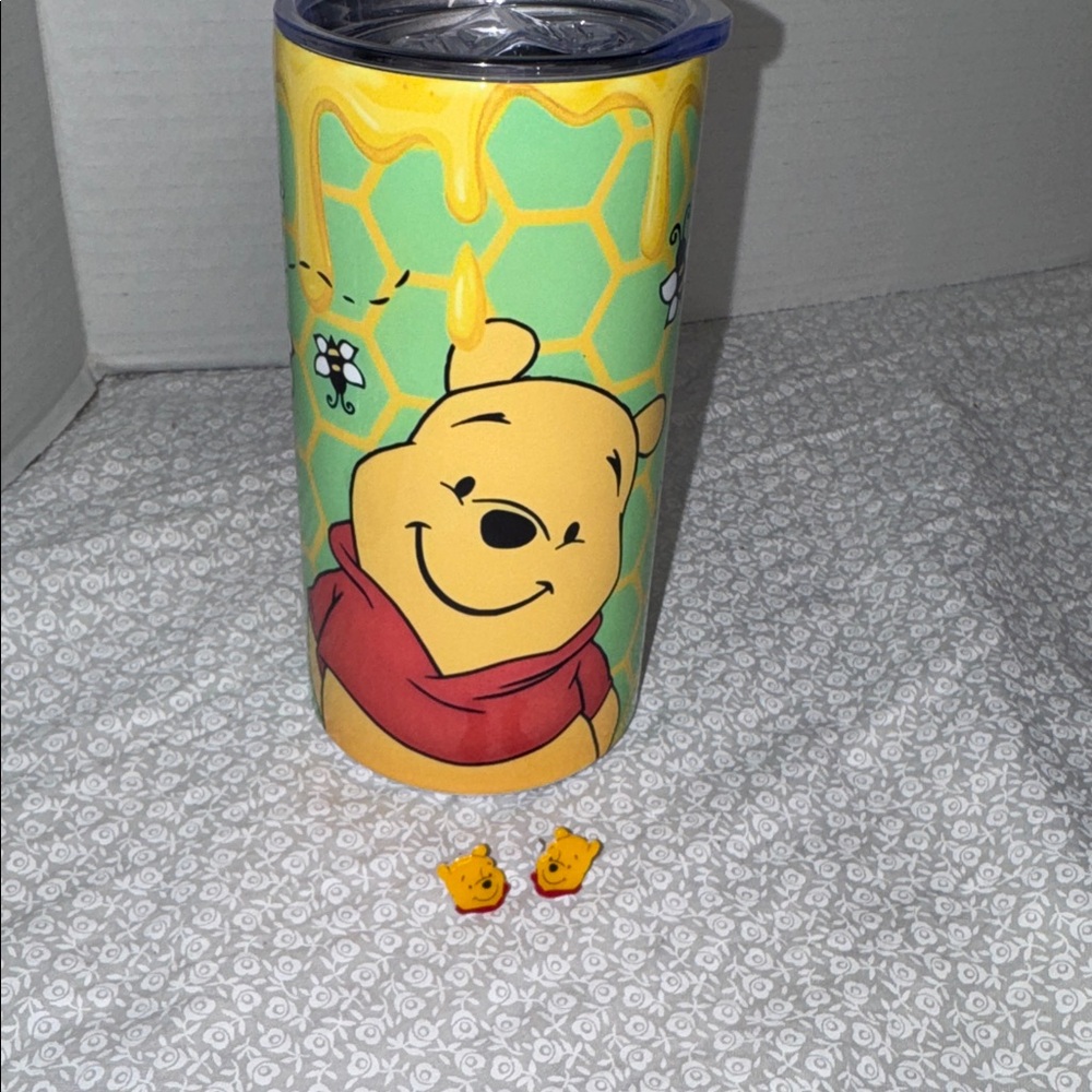 Winnie the Pooh Disney Tumbler brand new custom-made Debbie and earrings